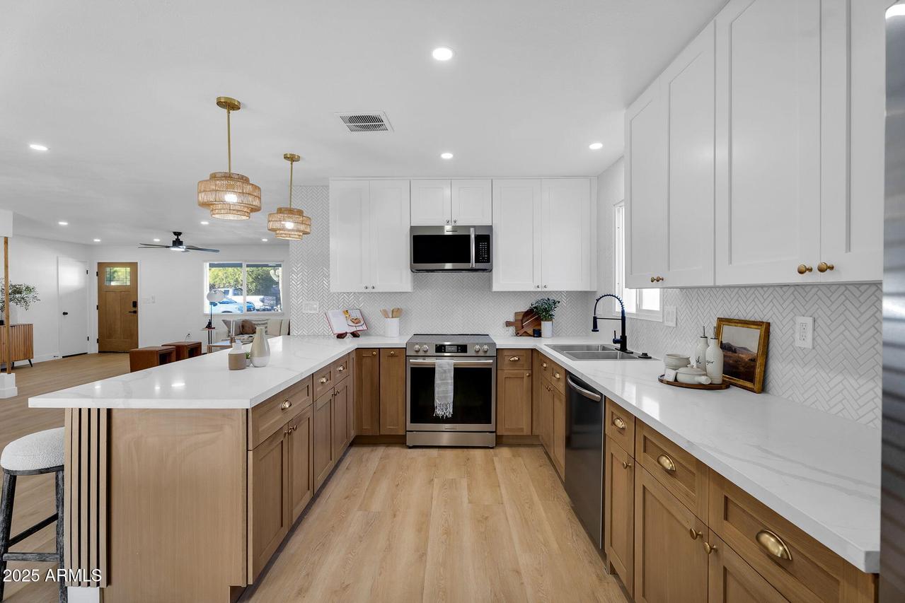 1037 E Lilac Dr., Tempe, AZ 85288