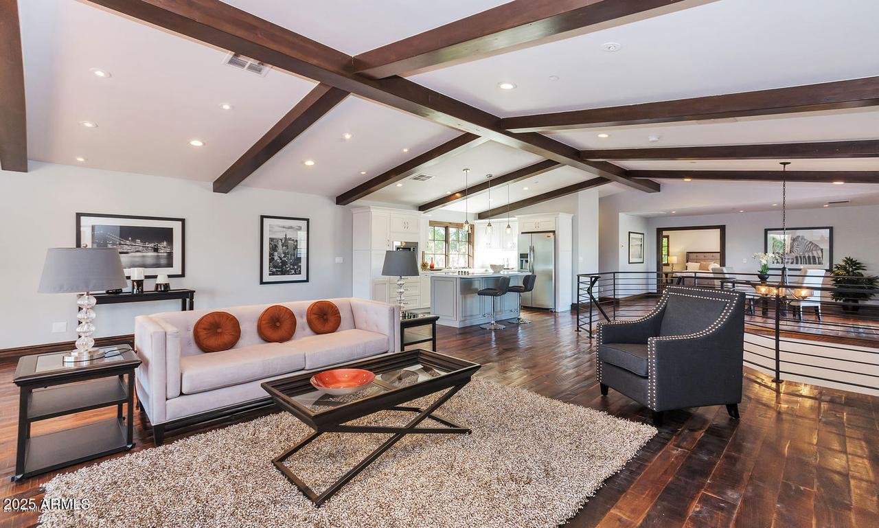 5633 E Lafayette Blvd., Phoenix, AZ 85018