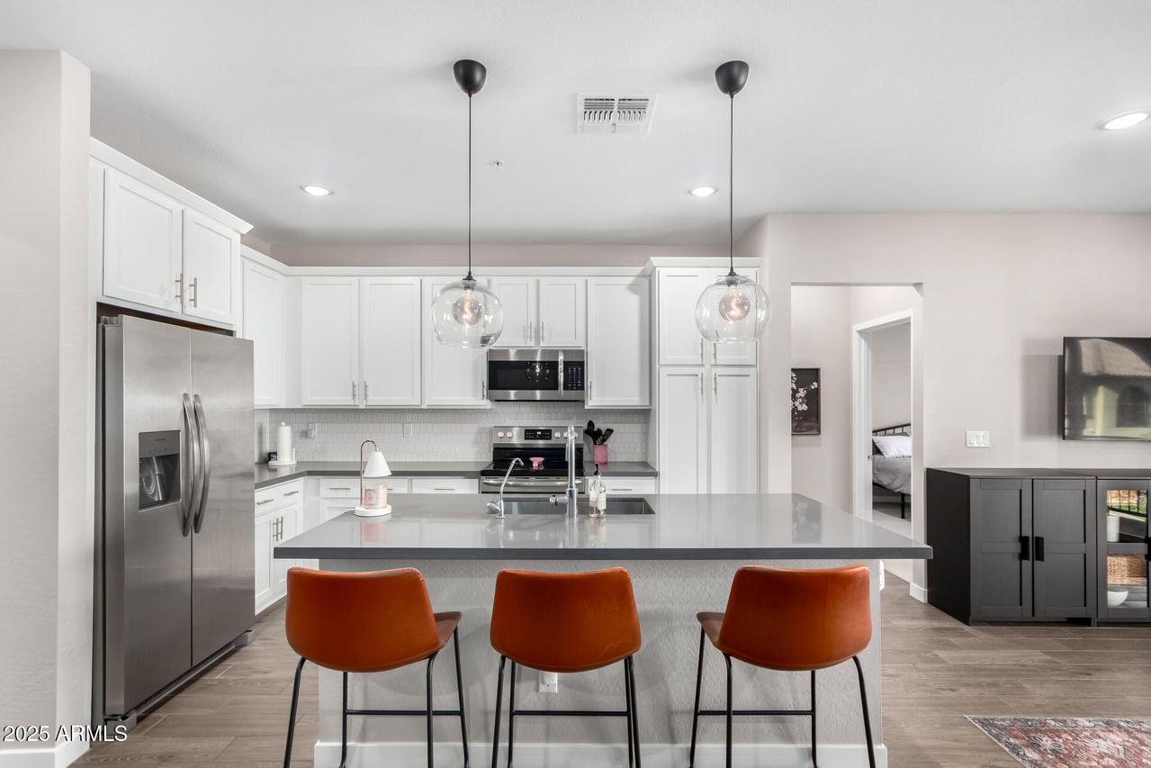 155 N Lakeview Blvd. #260, Chandler, AZ 85225