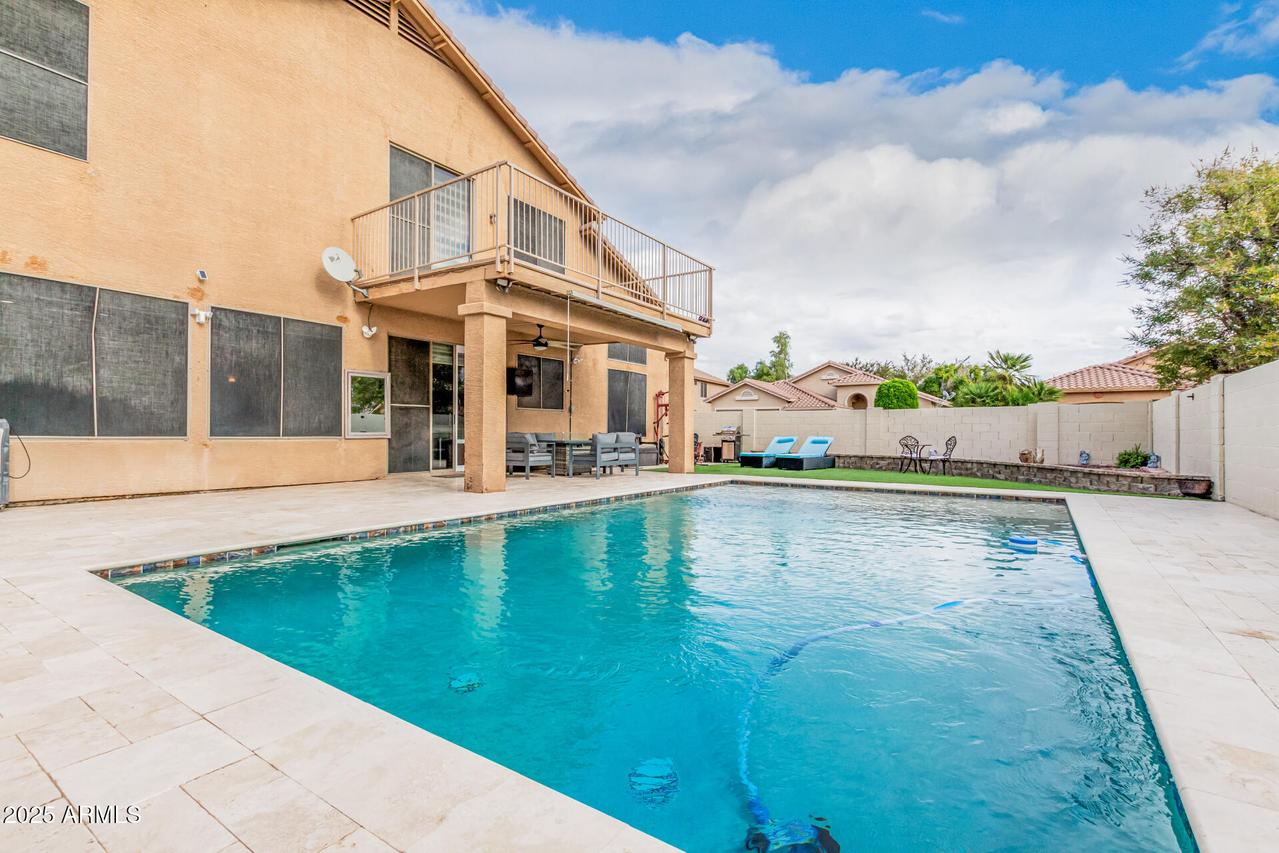 5919 W Sack Dr., Glendale, AZ 85308