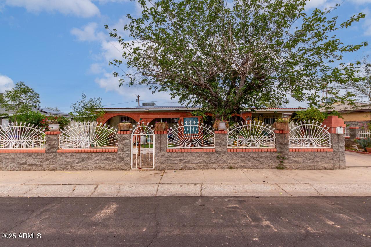 3308 W Windsor Ave., Phoenix, AZ 85009