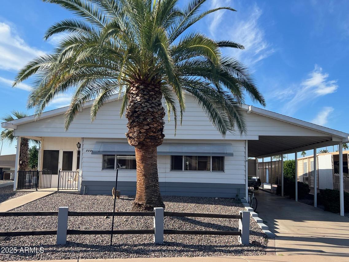 2230 N Demaret Dr., Mesa, AZ 85215