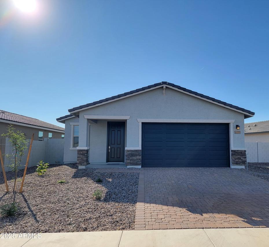 4211 W Monika Ln., San Tan Valley, AZ 85144