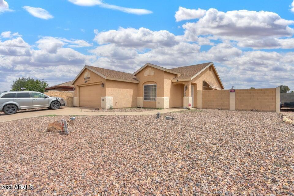 8735 W Pineveta Dr., Arizona City, AZ 85123