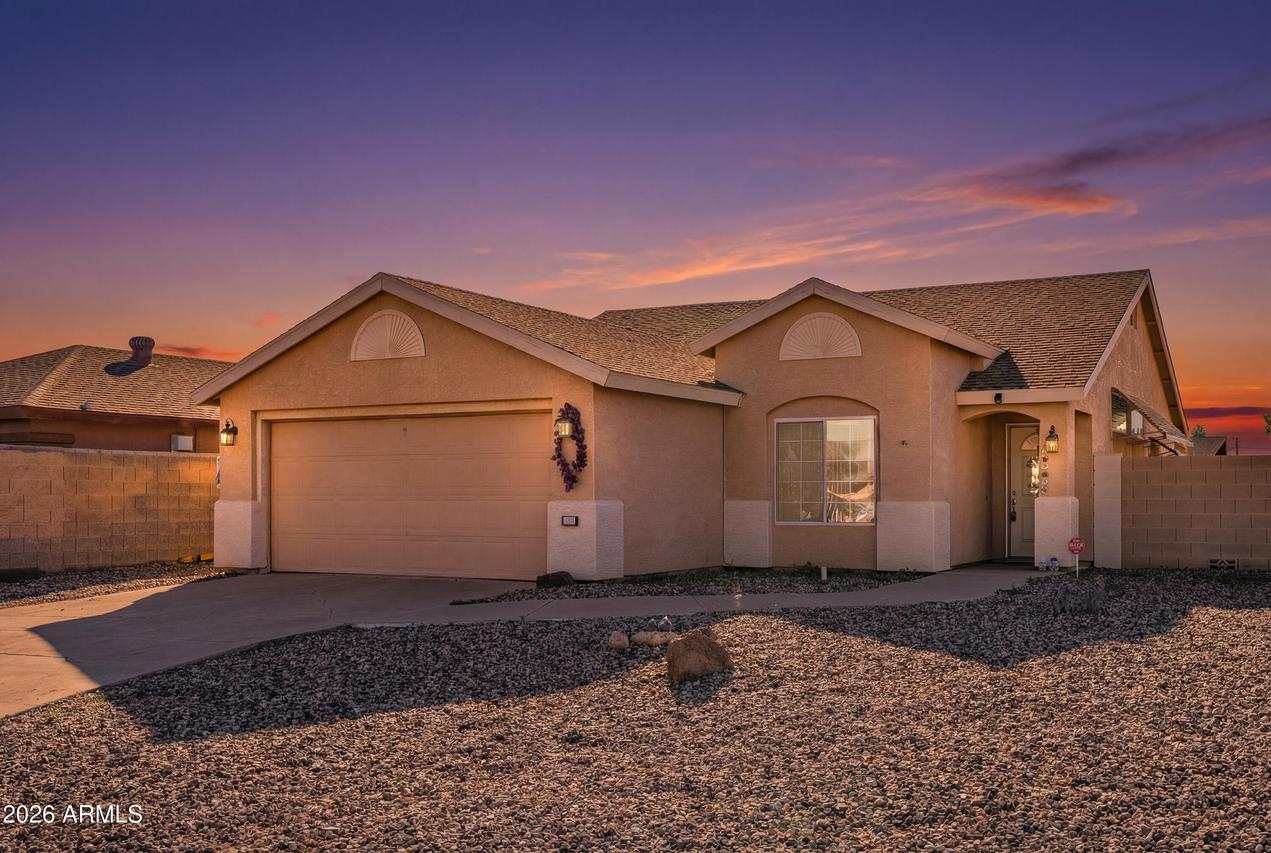 8735 W Pineveta Dr., Arizona City, AZ 85123