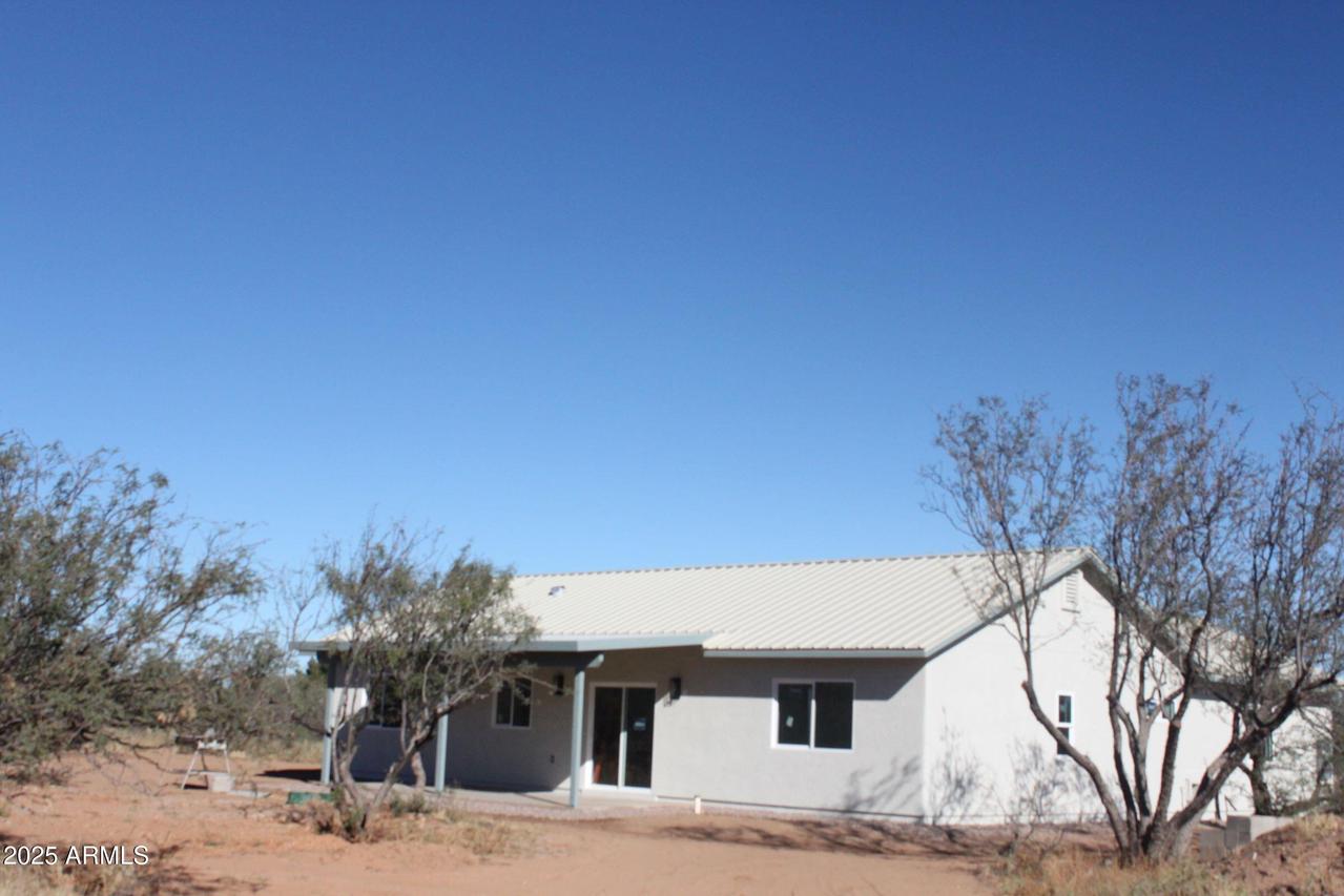 6370 S Jaxel Rd., Hereford, AZ 85615
