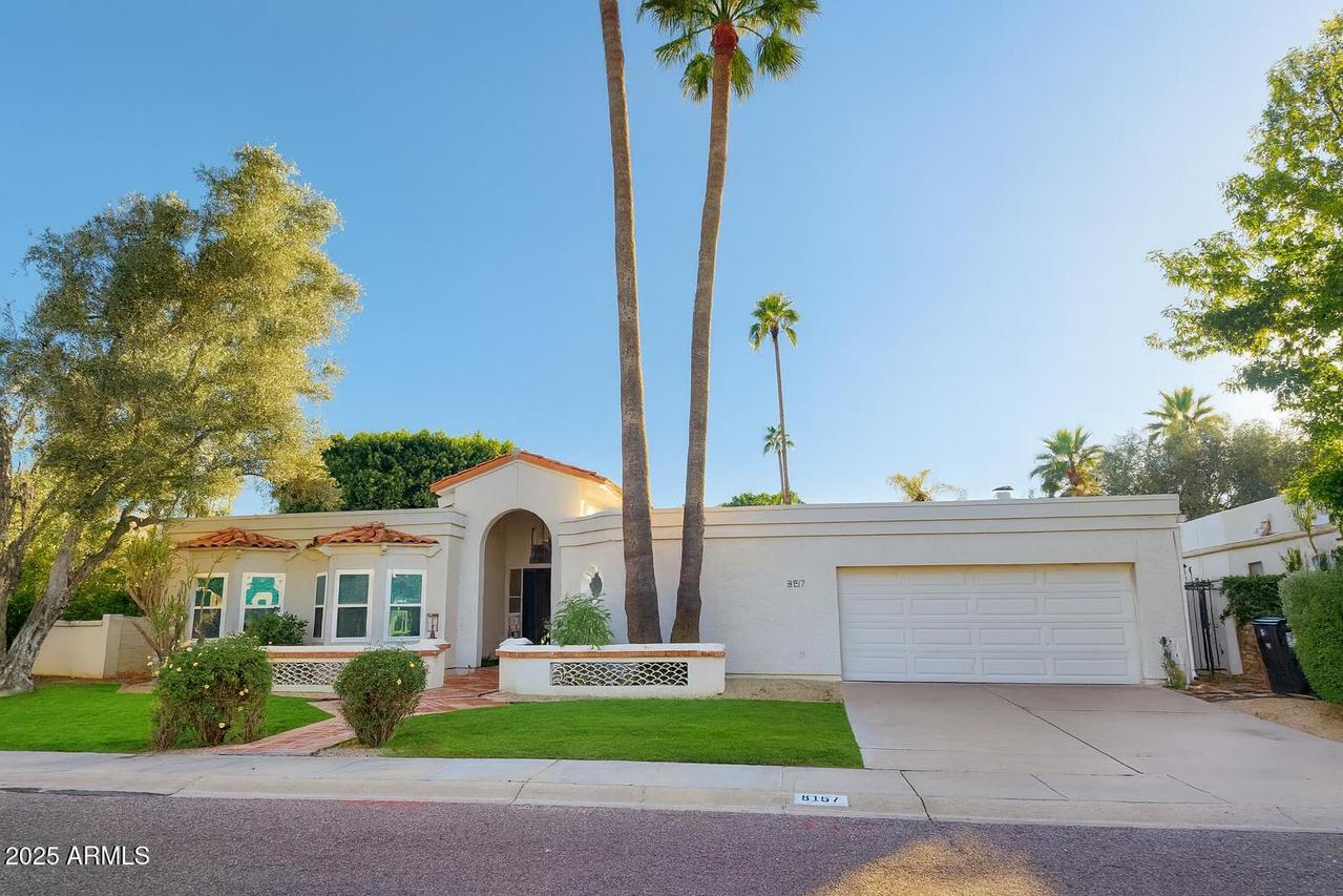 8157 E Del Capitan Dr., Scottsdale, AZ 85258