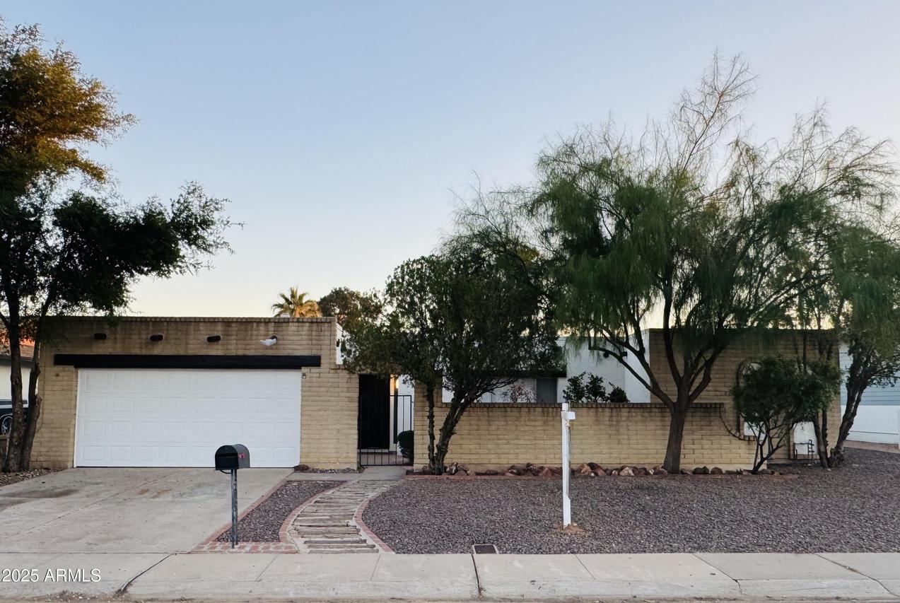 4733 W Hayward Ave., Glendale, AZ 85301