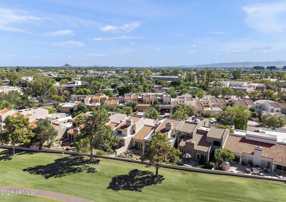2626 E Arizona Biltmore Cir. #15, Phoenix, AZ 85016
