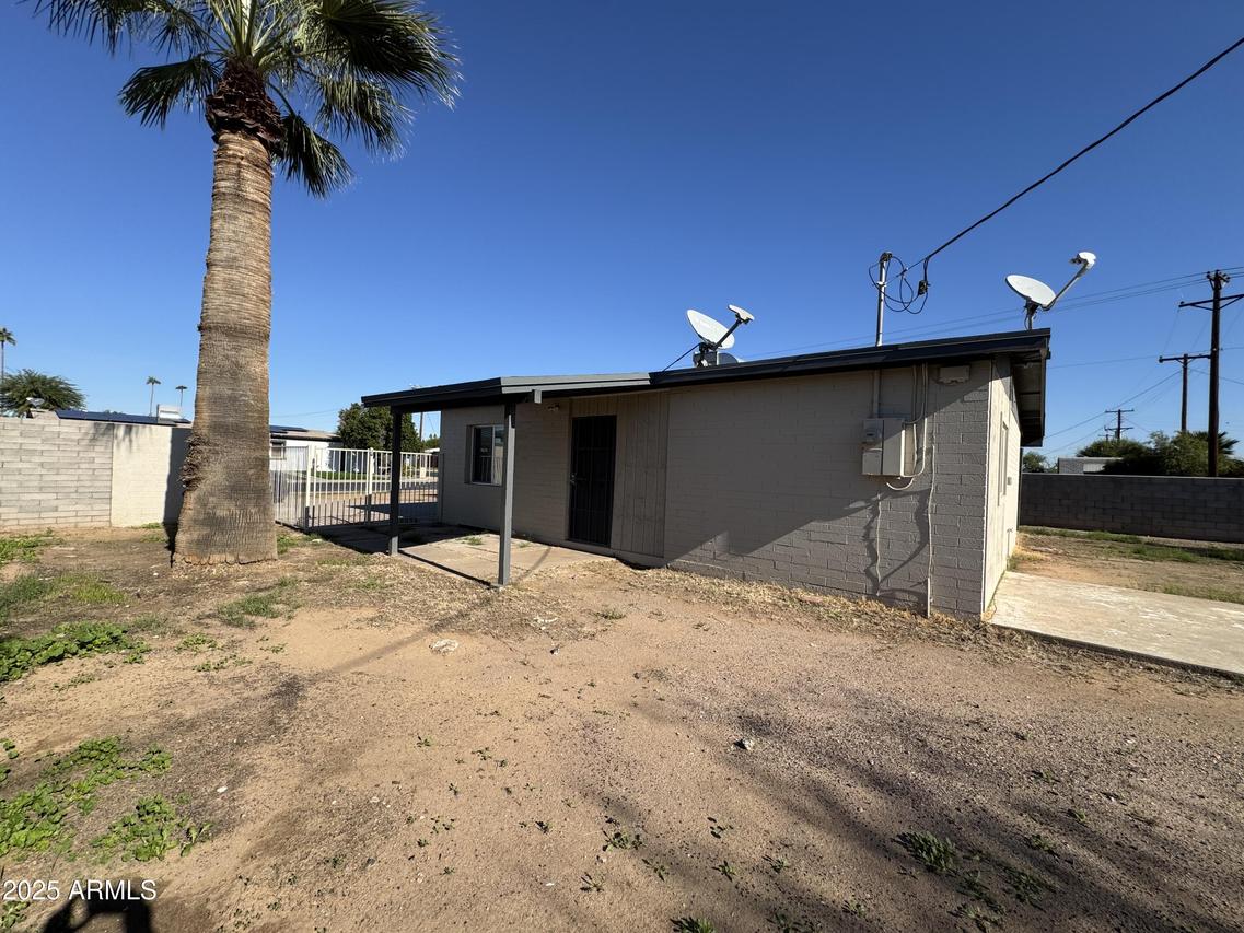 7701 W Crittenden Ln., Phoenix, AZ 85033