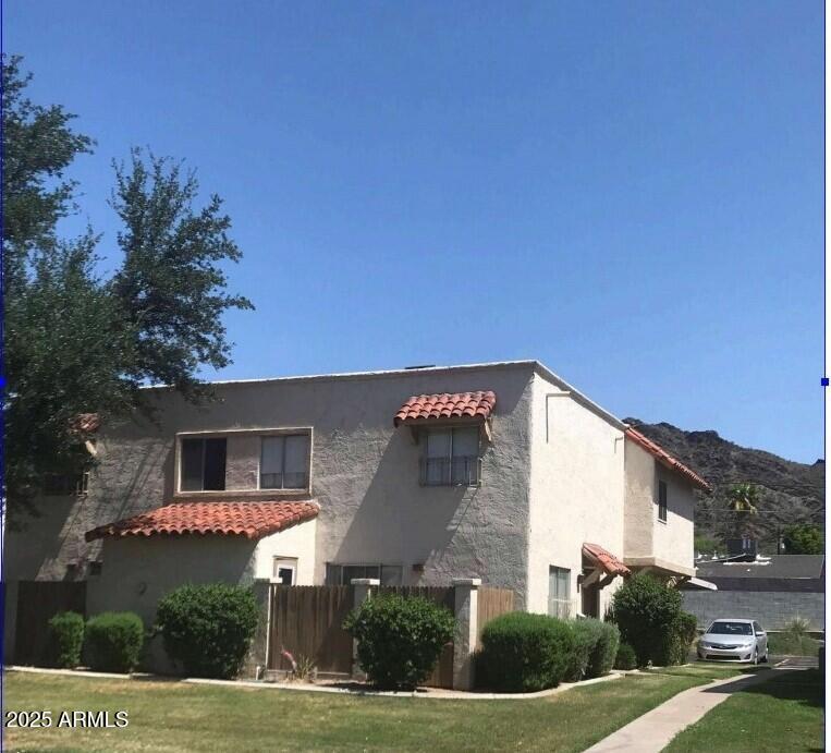 8819 N 12th Pl., Phoenix, AZ 85020