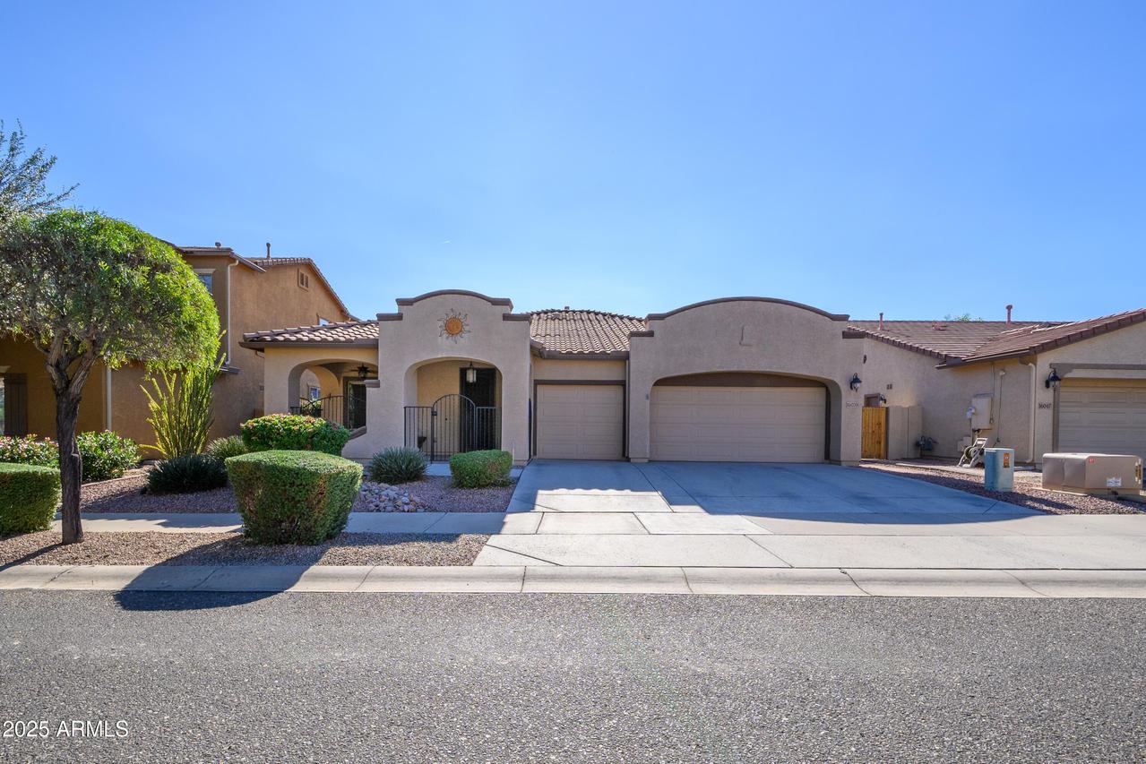 16035 W Clinton St., Surprise, AZ 85379