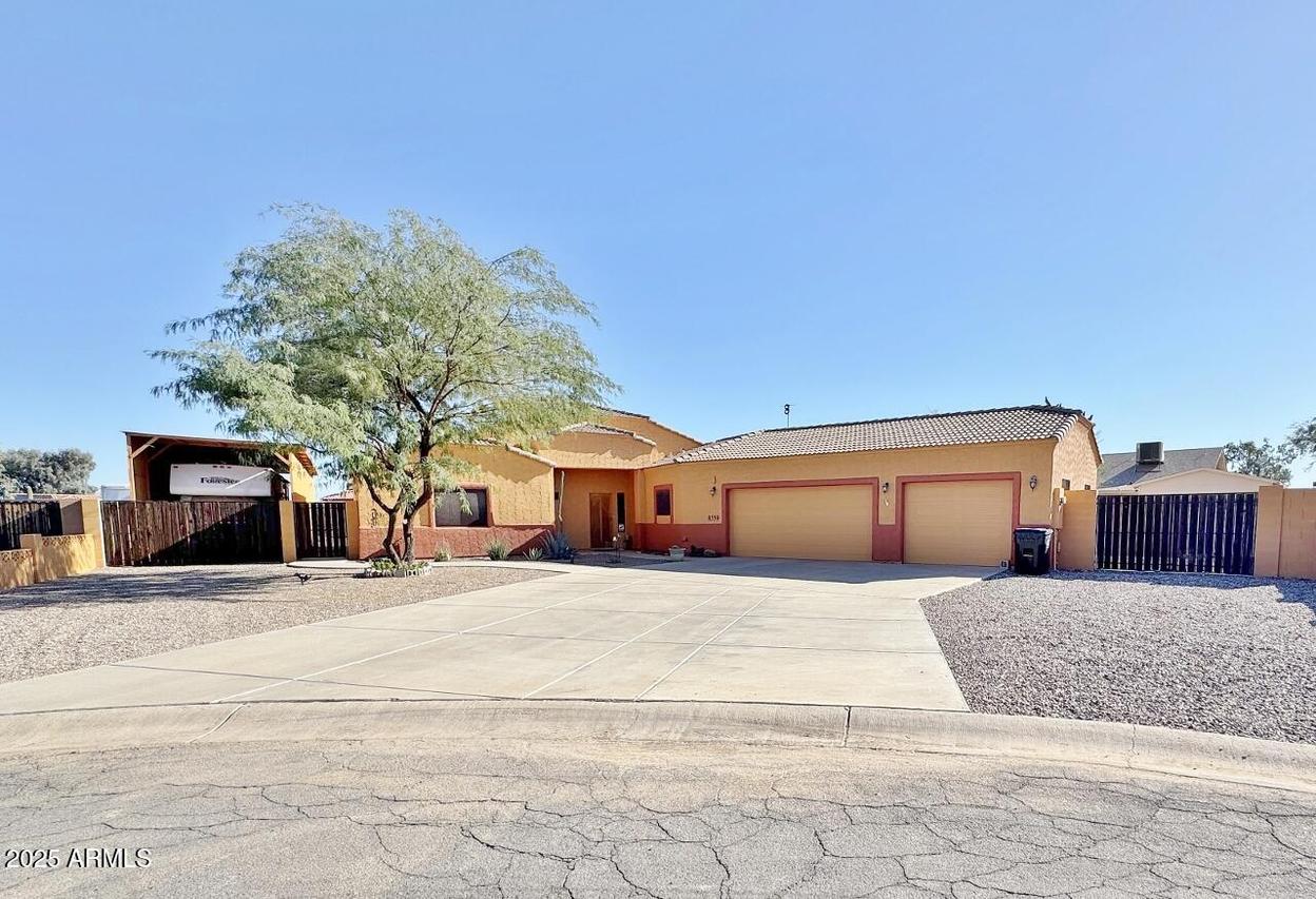 8559 W Canterbury Ln., Arizona City, AZ 85123