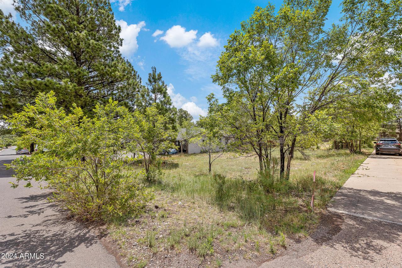 261 W Oak Ave. #11, Flagstaff, AZ 86001