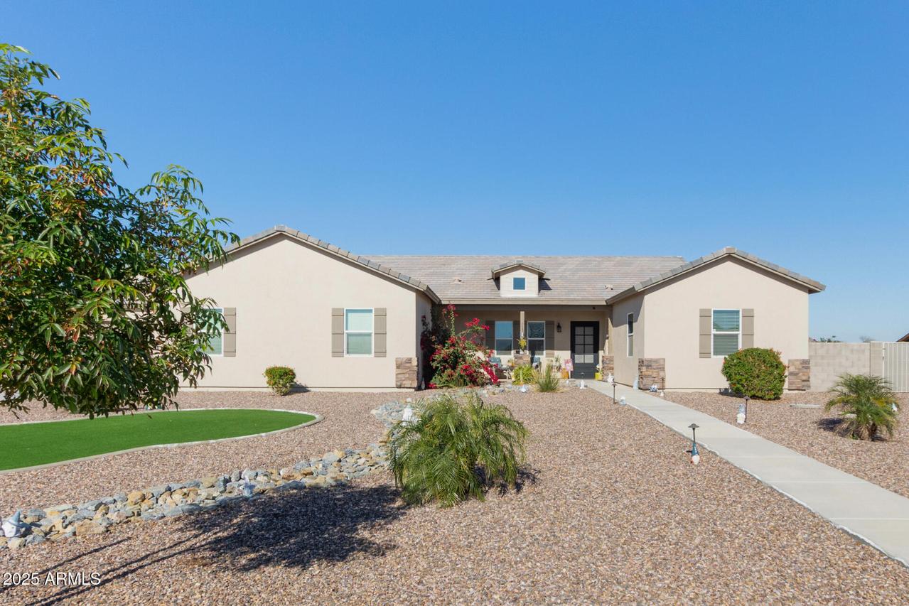 8998 W Garnet Mountain Dr., Casa Grande, AZ 85194