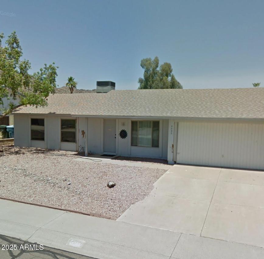 4050 E Sacaton St., Phoenix, AZ 85044