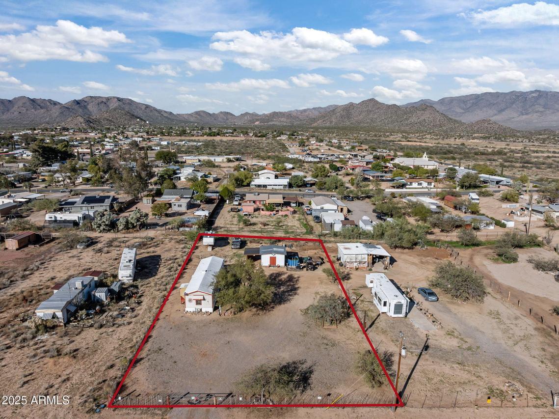 22590 W Pacific St., Congress, AZ 85332