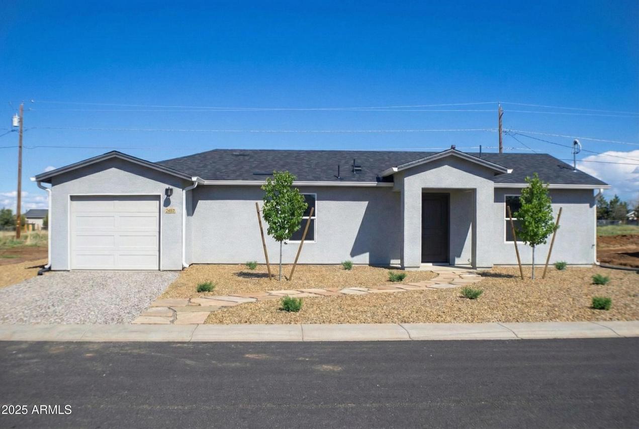 20050 E Lakeside Rd., Mayer, AZ 86333