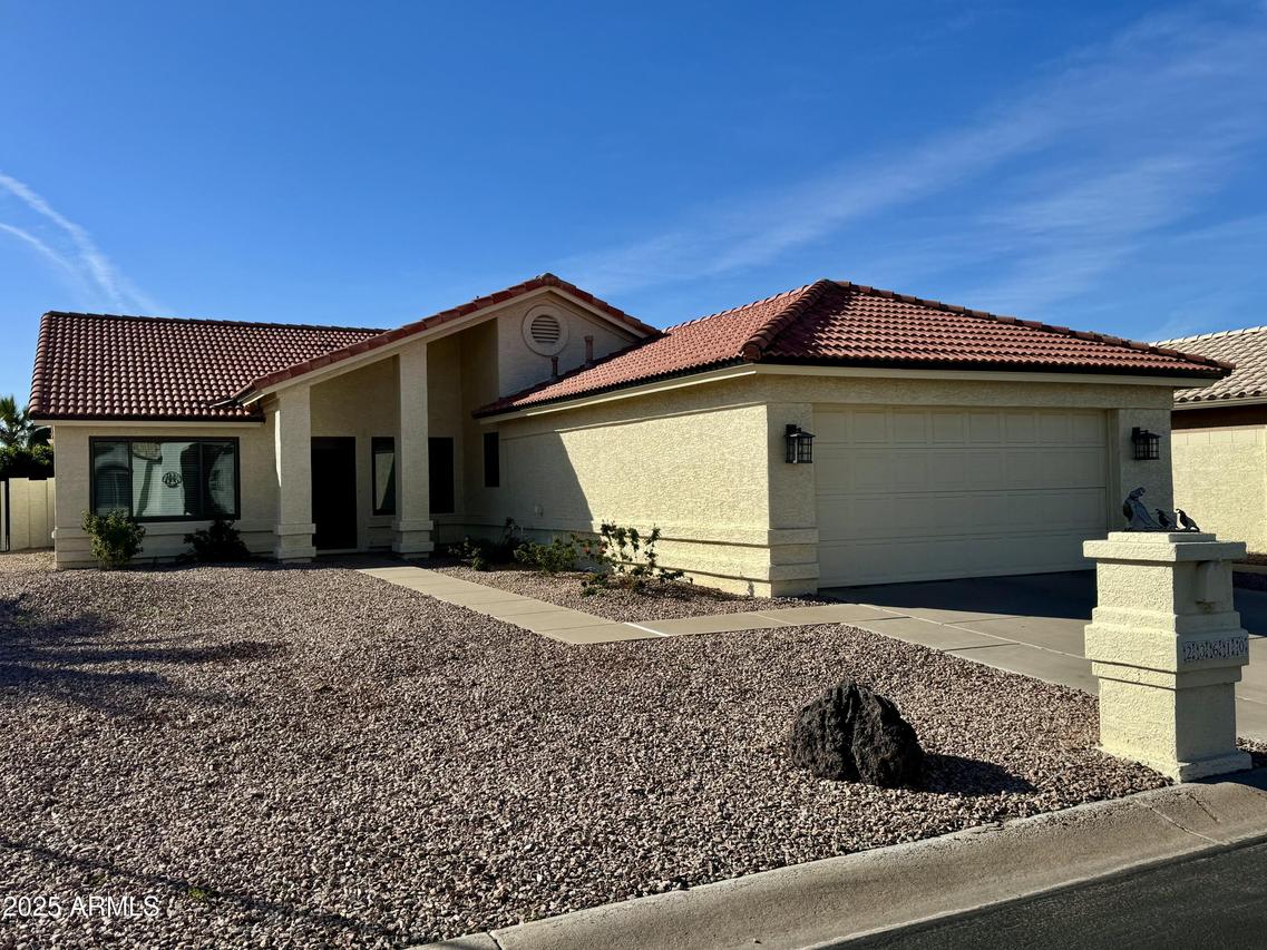 23610 S Cactus Flower Ct., Sun Lakes, AZ 85248