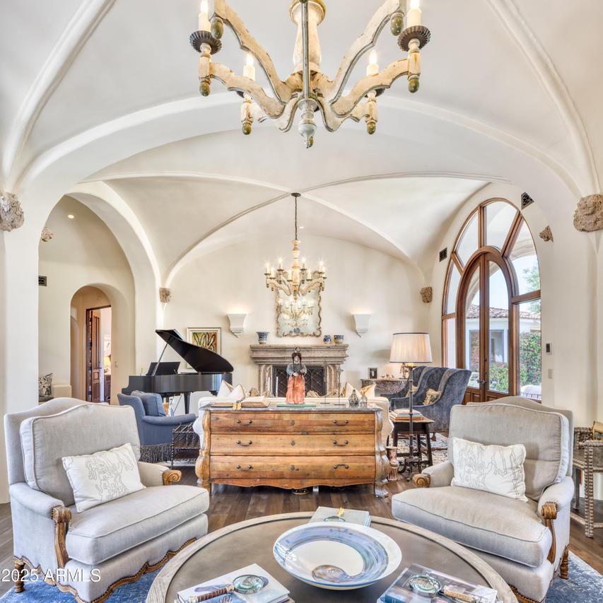 3601 E Marlette Ave., Paradise Valley, AZ 85253