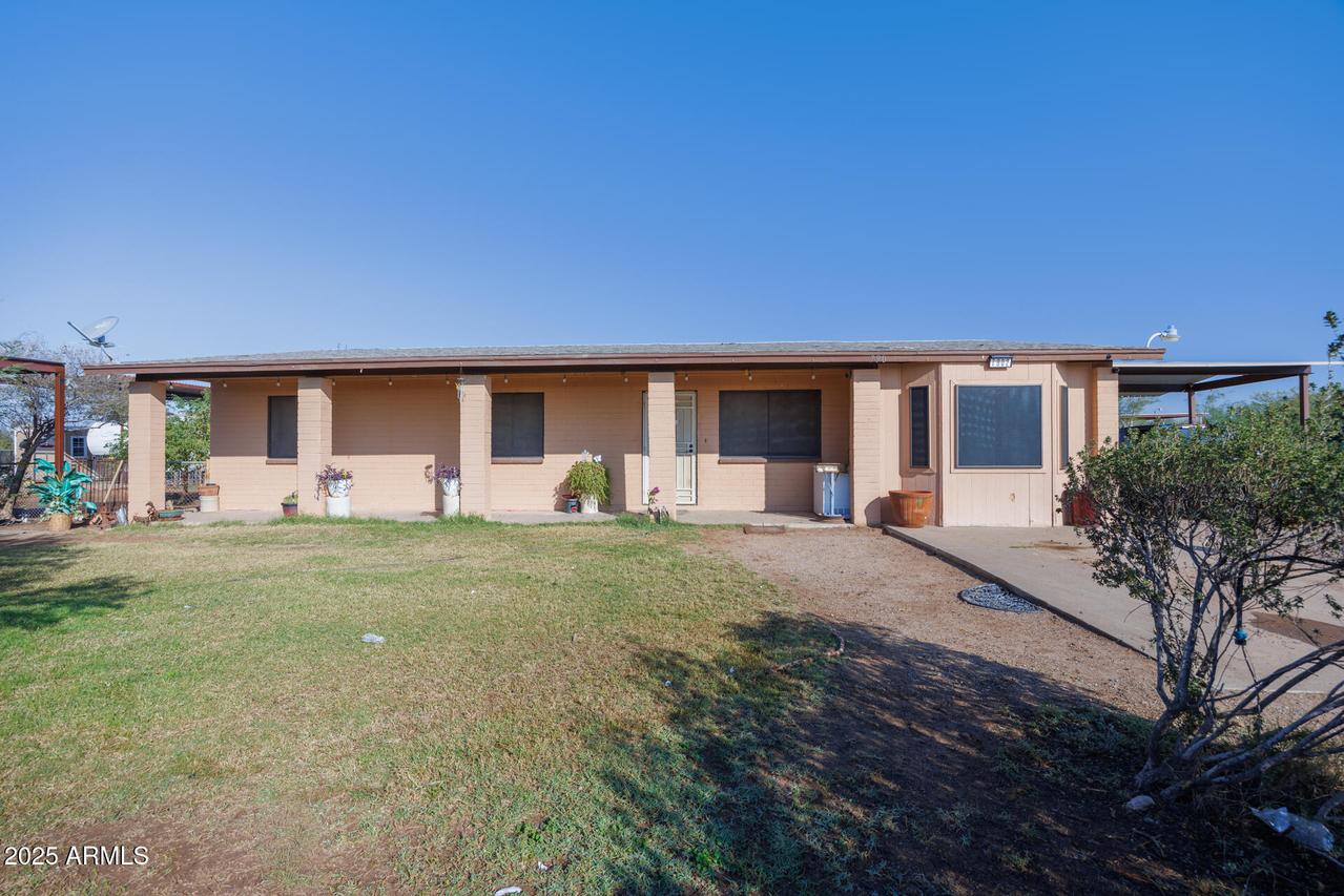 7902 W Randolph Rd., Casa Grande, AZ 85194