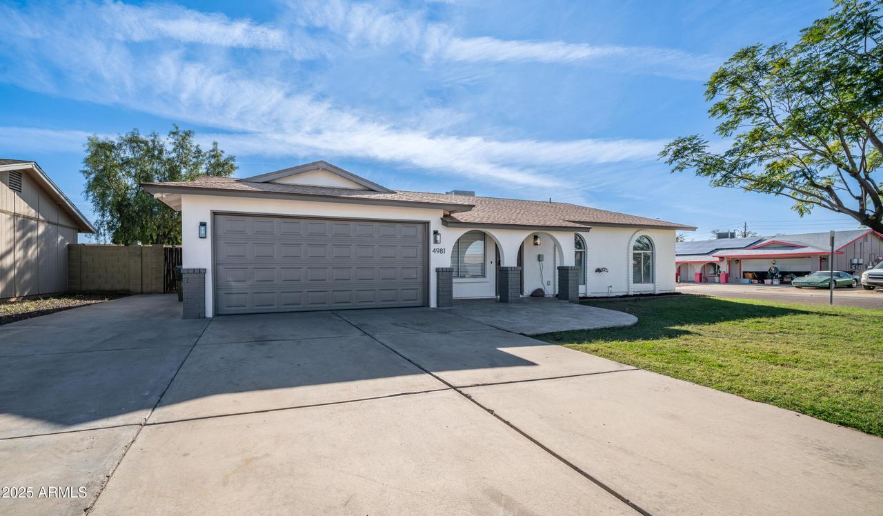 4981 W Michelle Dr., Glendale, AZ 85308