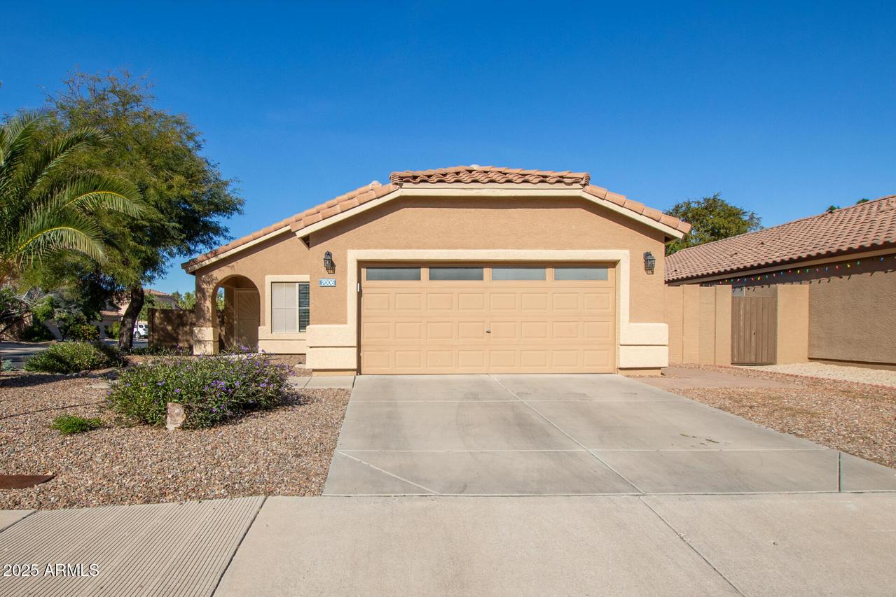 7006 W Kings Ave., Peoria, AZ 85382