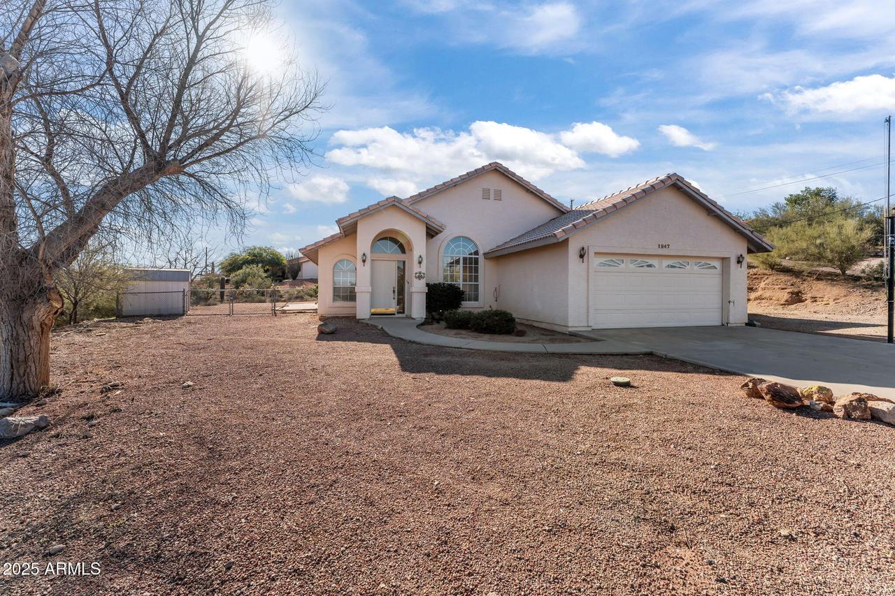 1847 Vista Dr., Wickenburg, AZ 85390