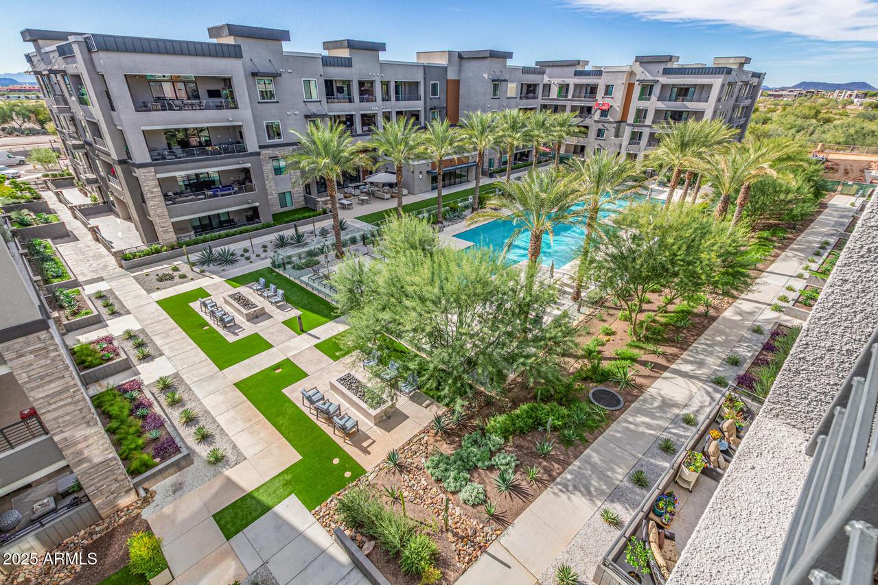 5250 E Deer Valley Dr. #450, Phoenix, AZ 85054