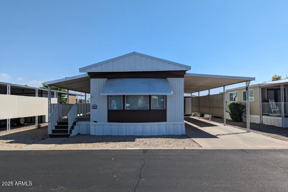 652 S Ellsworth Rd. #125, Mesa, AZ 85208