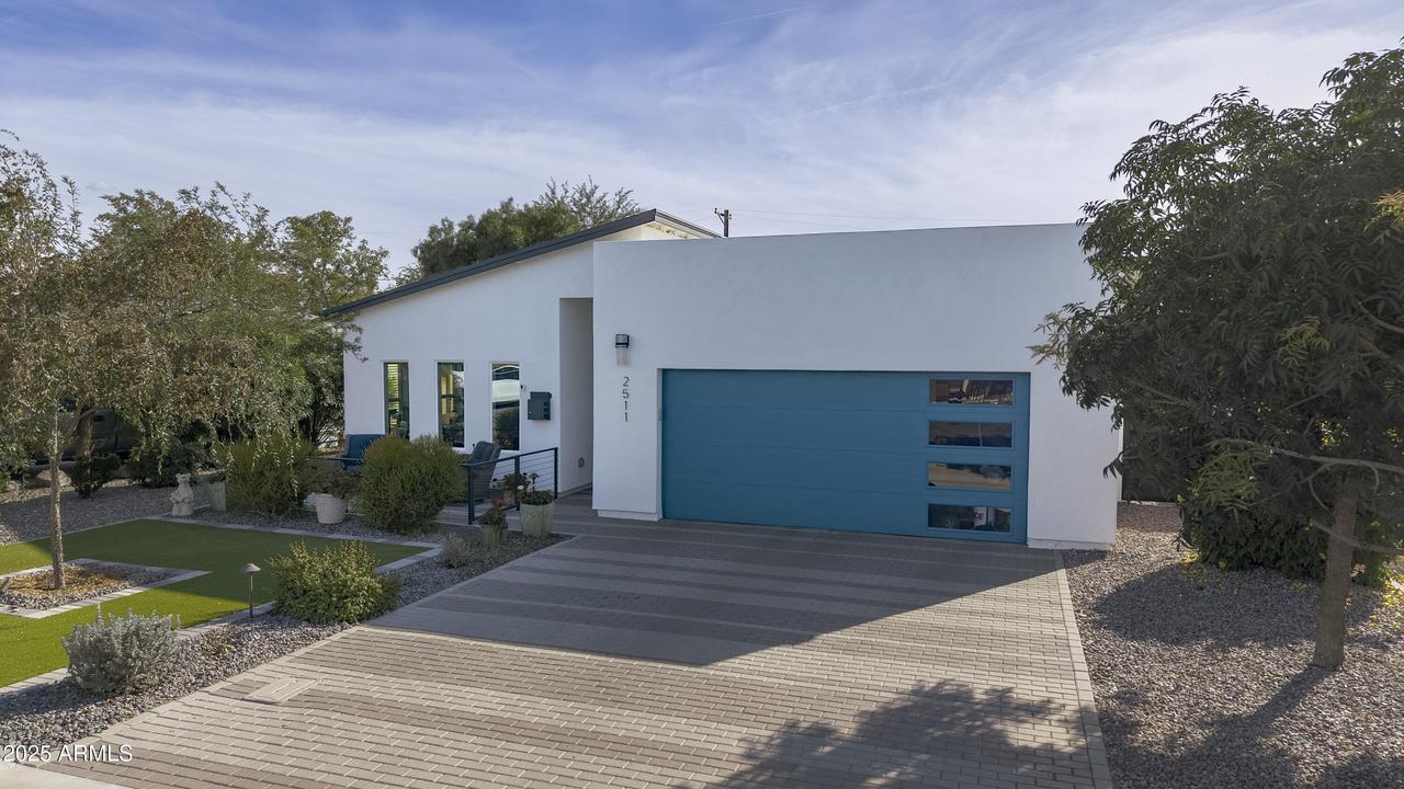 2511 E Earll Dr., Phoenix, AZ 85016
