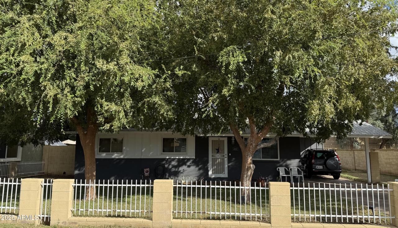 4001 N 17th St., Phoenix, AZ 85016