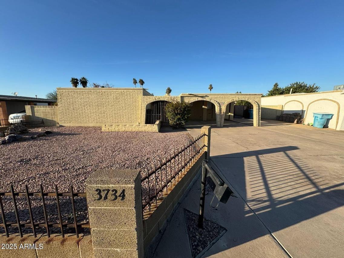 3734 W Becker Ln., Phoenix, AZ 85029
