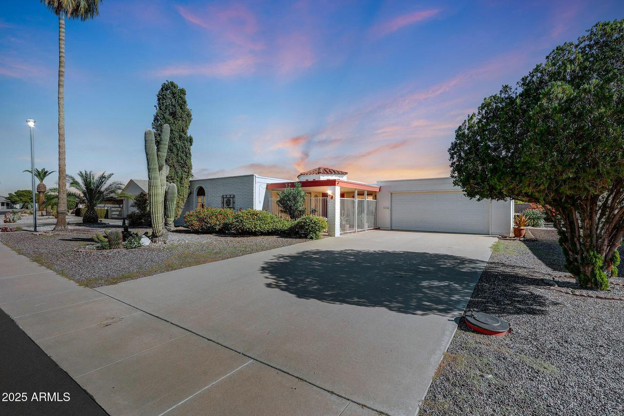 9533 W Cedar Hill Cir., Sun City, AZ 85351