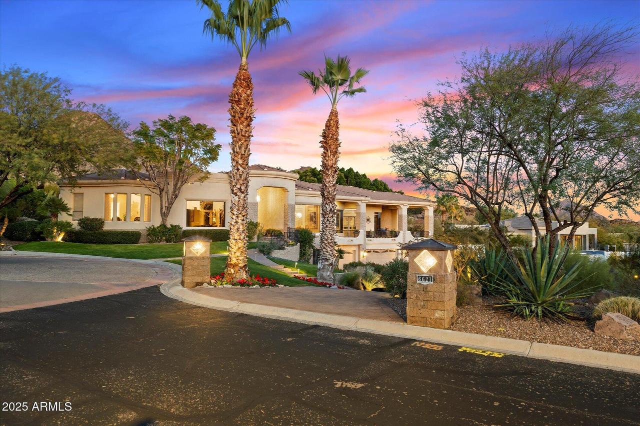 6621 N Arizona Biltmore Cir., Phoenix, AZ 85016