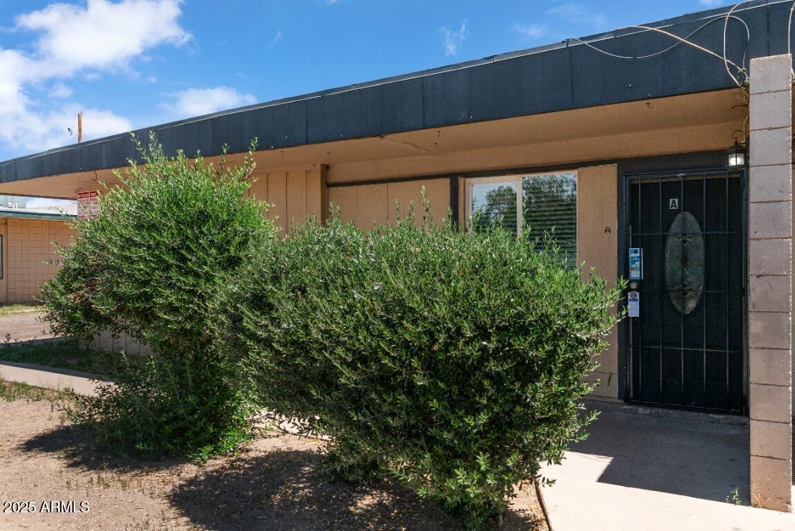 2018 W Cactus Rd., Phoenix, AZ 85029