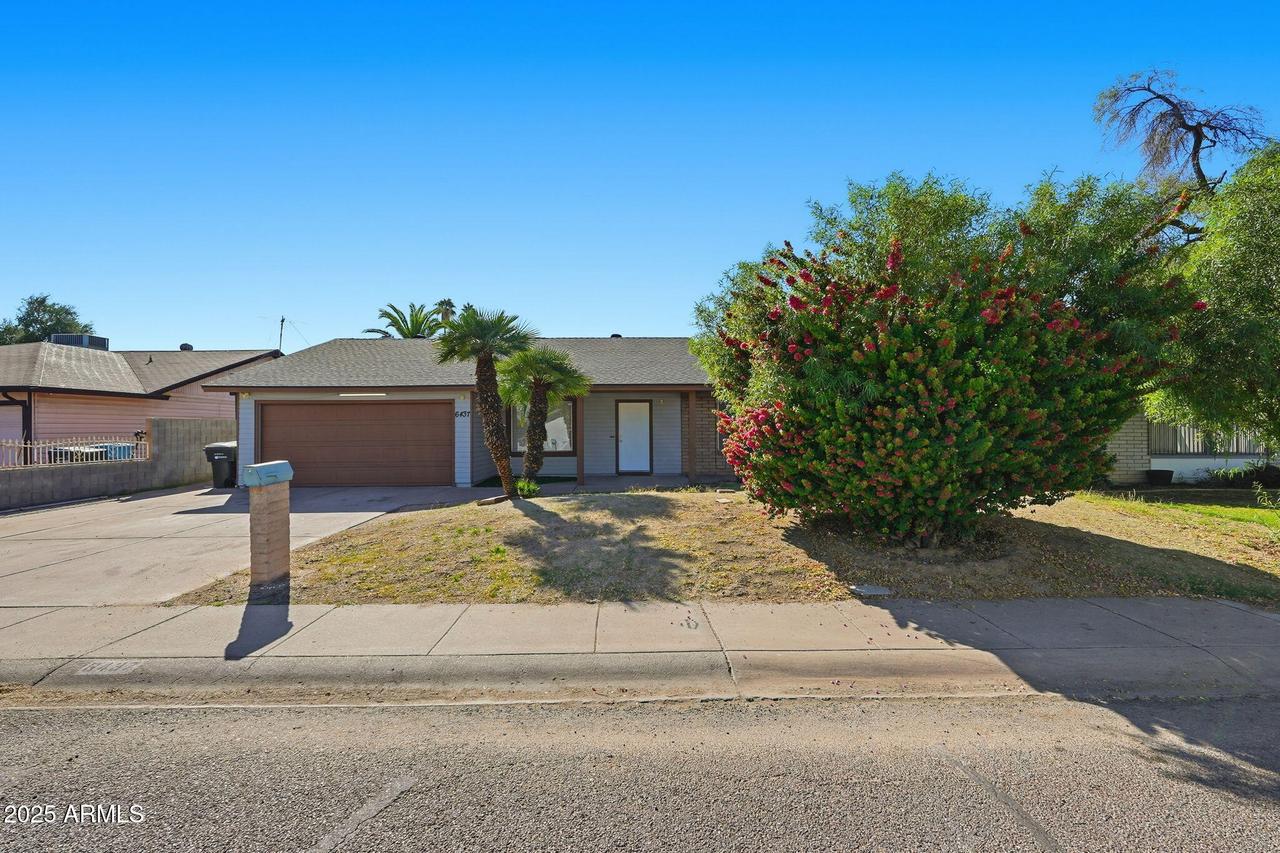 6437 W College Dr., Phoenix, AZ 85033