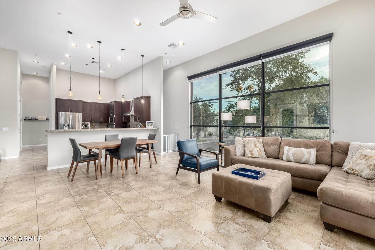 920 E Mitchell Dr. #101, Phoenix, AZ 85014