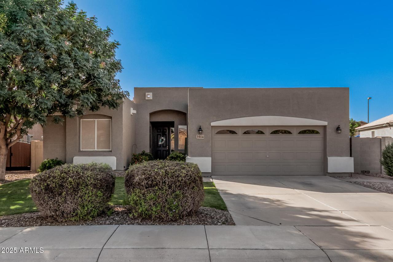 3904 S Sinova Ave., Gilbert, AZ 85297