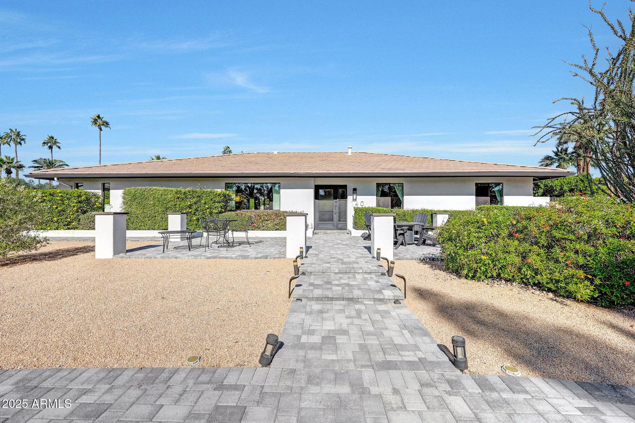 140 E Cercado Ln., Litchfield Park, AZ 85340