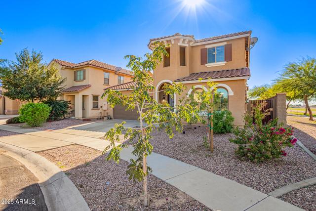 New Homes For Sale This Week That Attend Higley High School: November 28th to December 4th
