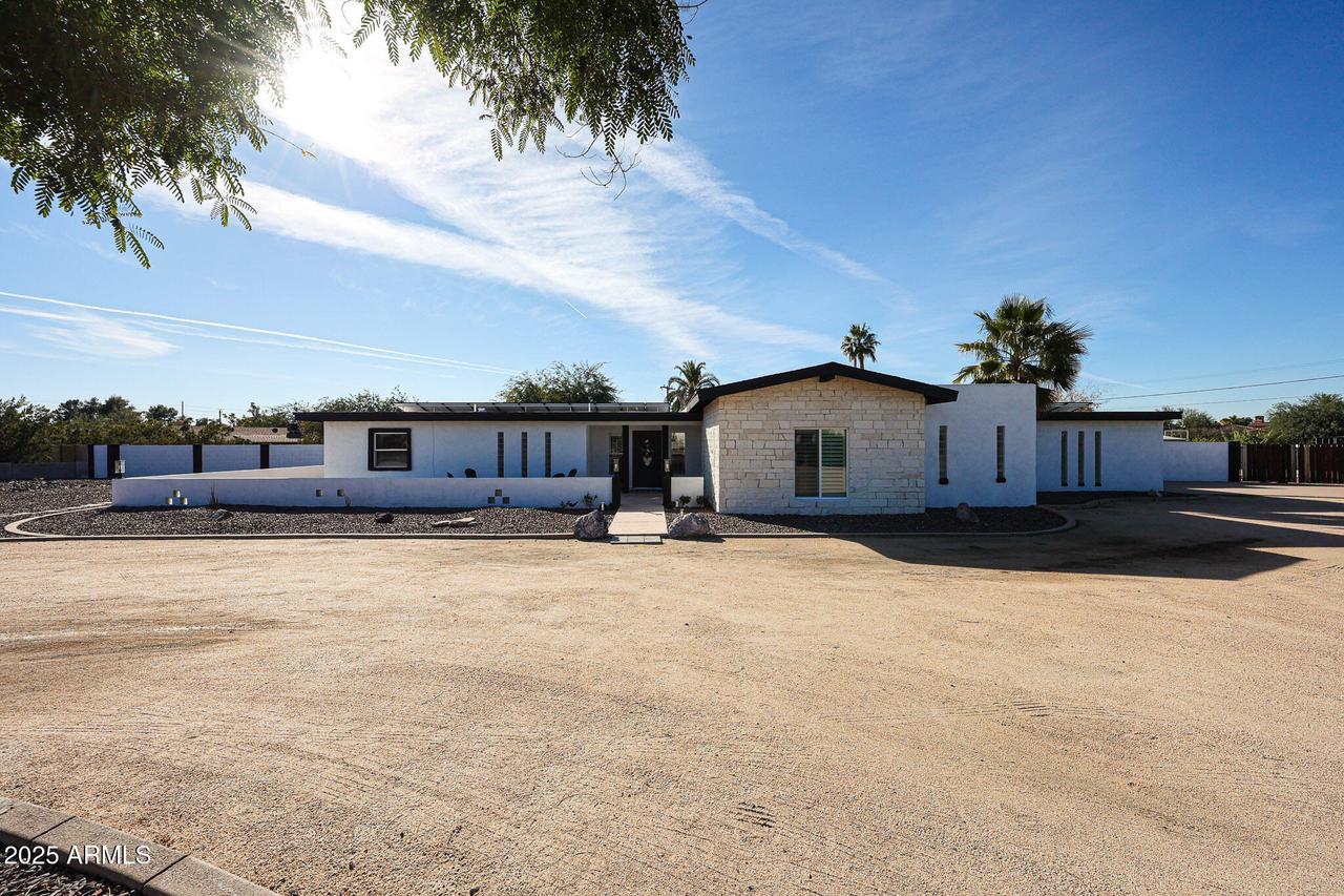 10818 N 83rd St., Scottsdale, AZ 85260