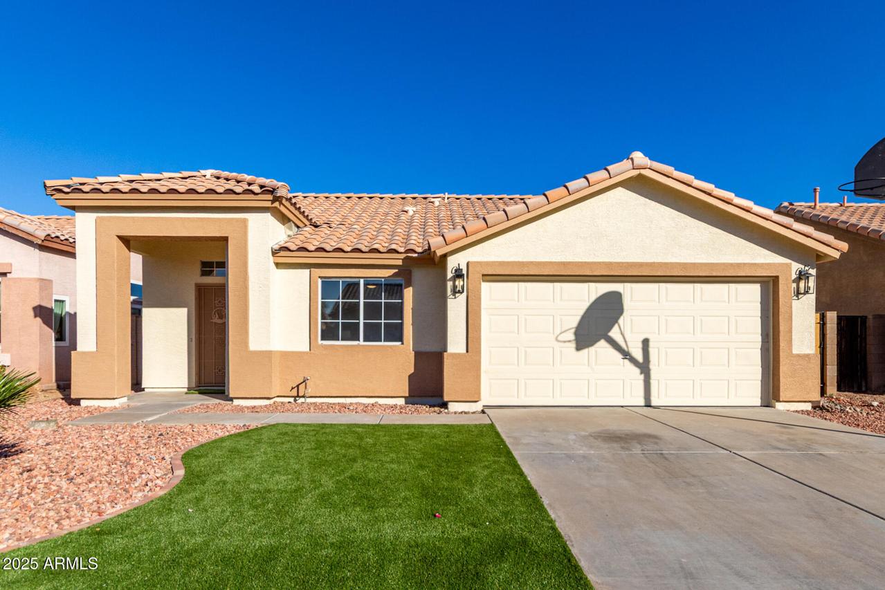 8342 W Hubbell St., Phoenix, AZ 85037