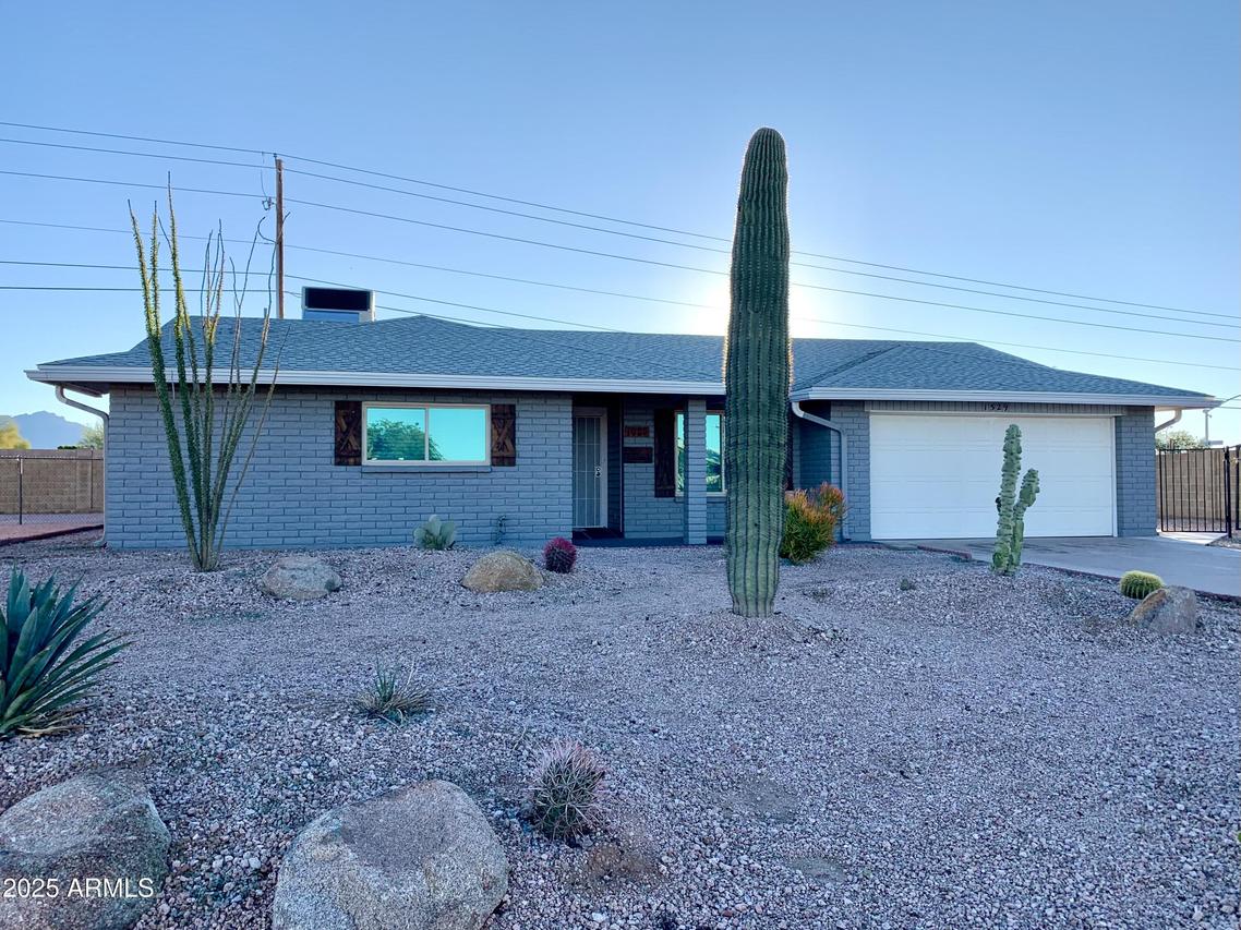 1529 S Mara Dr., Apache Junction, AZ 85120