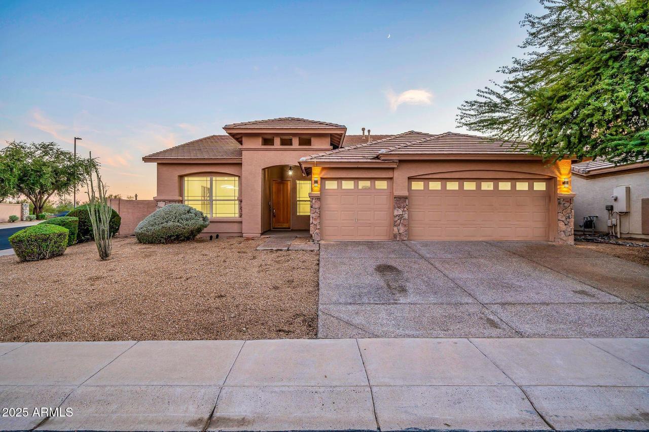 11530 S Morningside Dr., Goodyear, AZ 85338