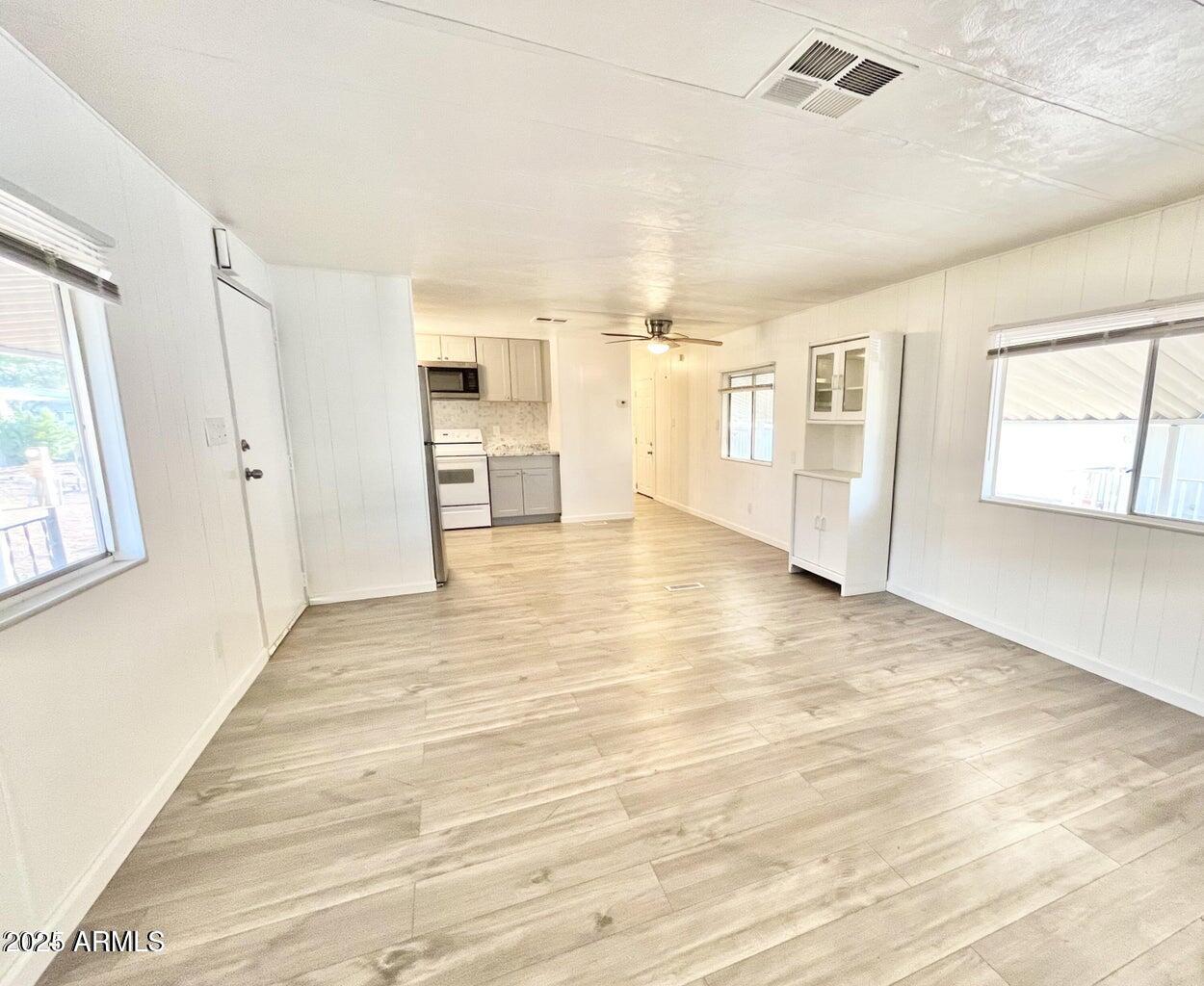 2609 W Southern Ave. #400, Tempe, AZ 85282