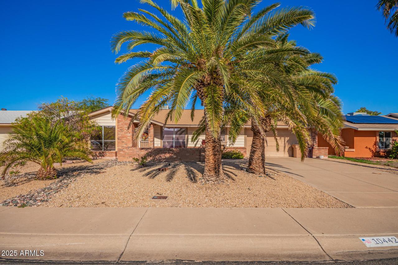 10442 W Harmont Dr., Peoria, AZ 85345