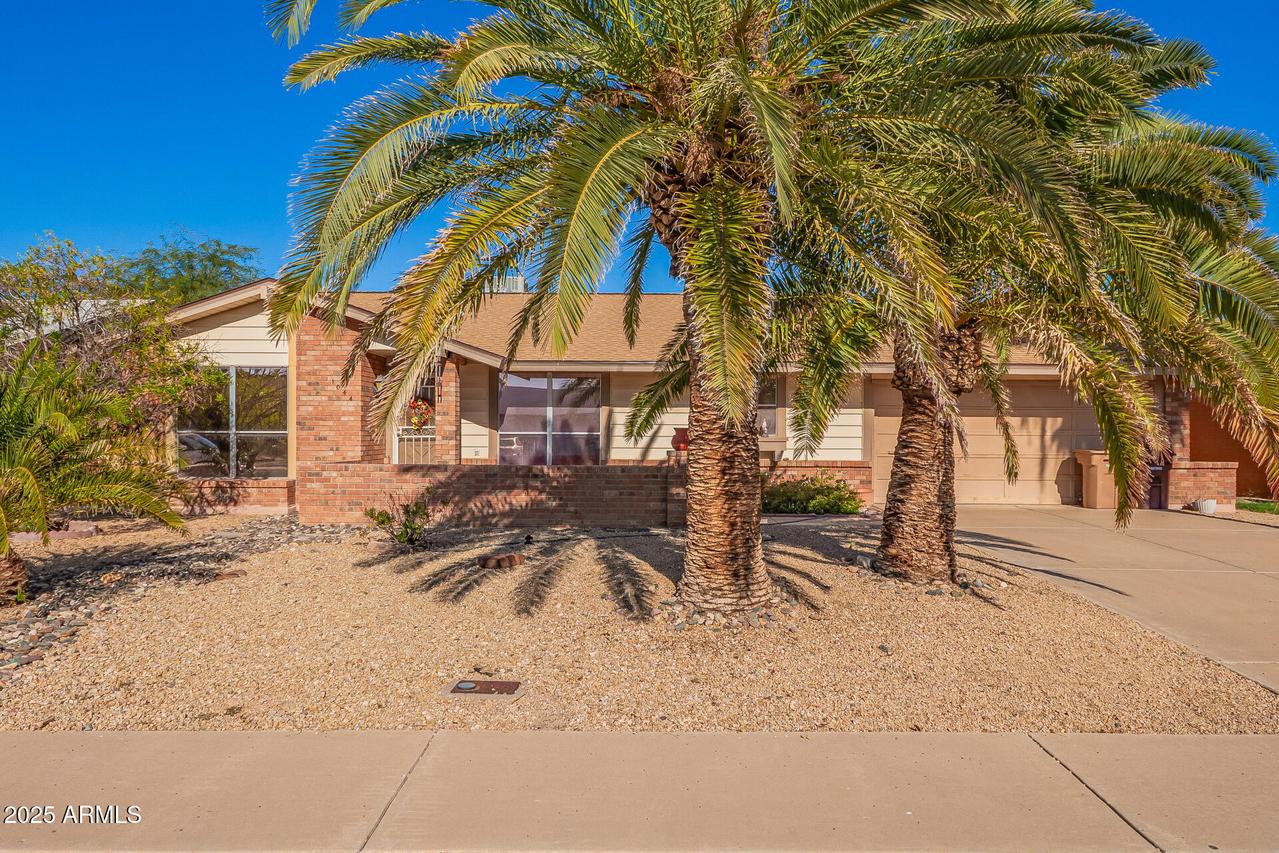 10442 W Harmont Dr., Peoria, AZ 85345