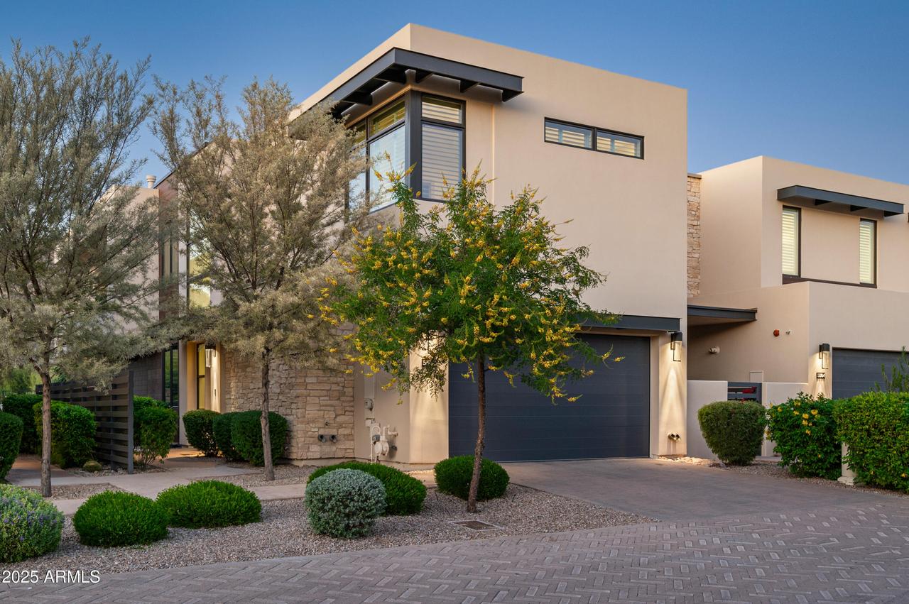 5580 E Stella Ln., Paradise Valley, AZ 85253