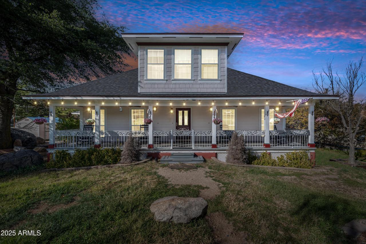 17288 W Foothill Rd., Yarnell, AZ 85362